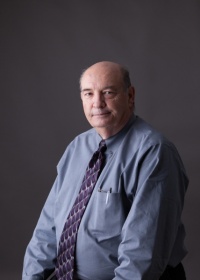 Dr. Thomas M Beazlie (retired), MD